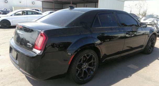 2C3CCABG8NH515265 - 2022  Chrysler 300, 300S