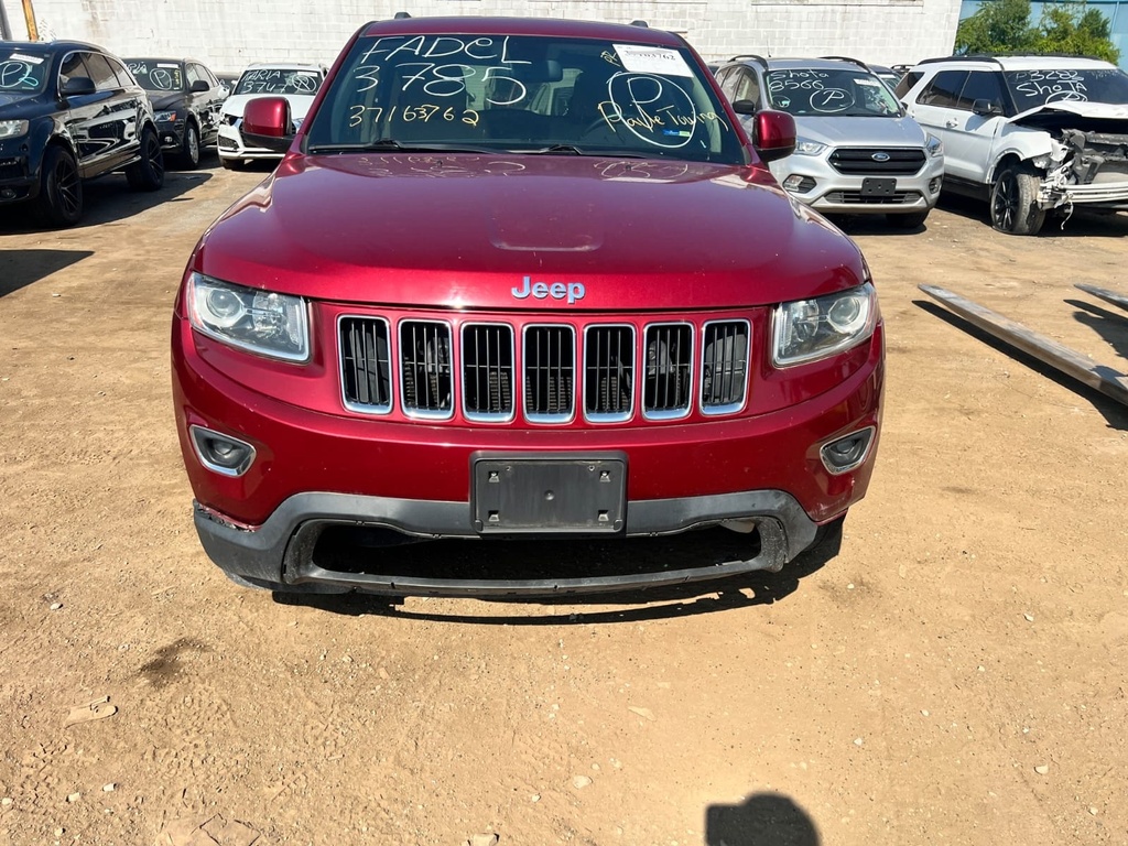 1C4RJFBG4NC523785 - 2022 Jeep Grand Cherokee Laredo